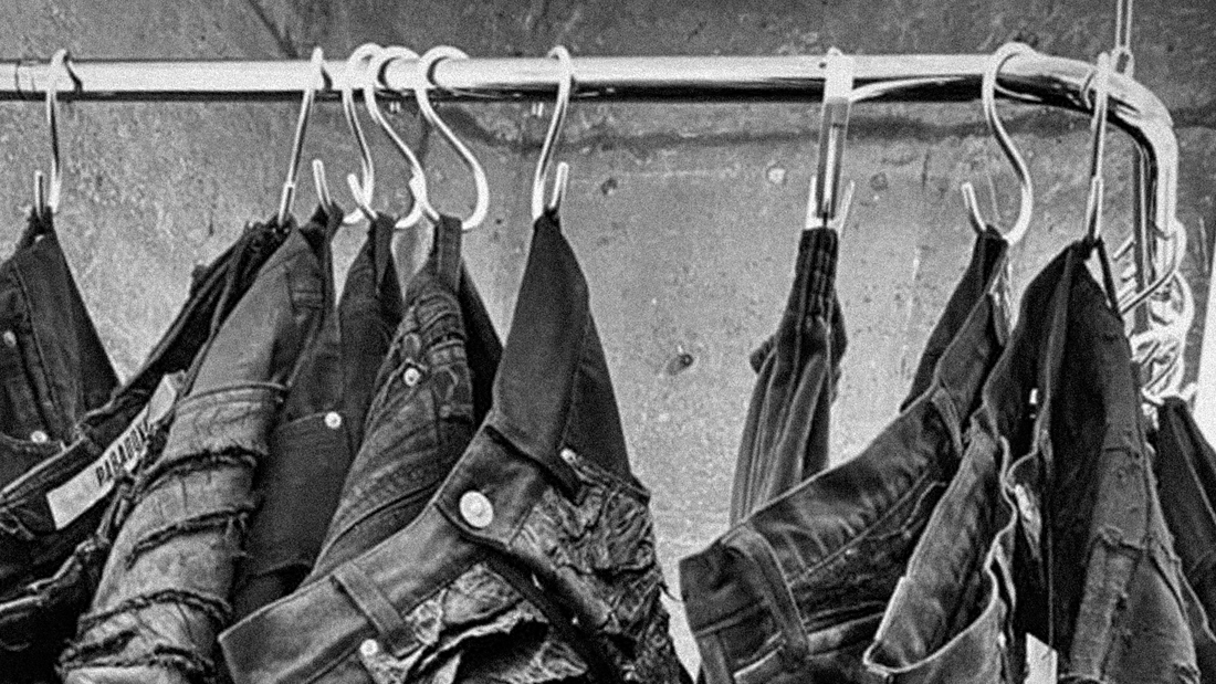 How to Incorporate Dark Fashion Into Your Everyday Style - CVRSD Collective